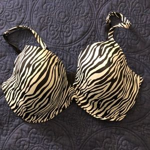 3 for$15 34DD Modern brand ❤️